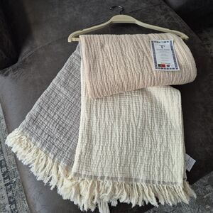 Luxurious Cream peach and Gray soft Throw Blanket 100% cotton
